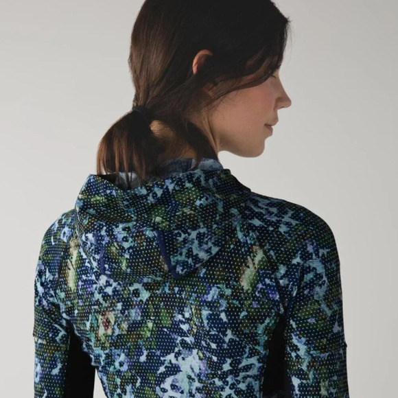 Lululemon Runbeam Hoodie Floral Sport White Multi/ Black 17877 - Picture 4 of 15